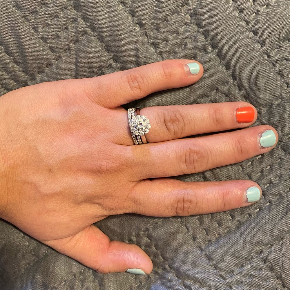 Wedding Set - Picture 8 of 8